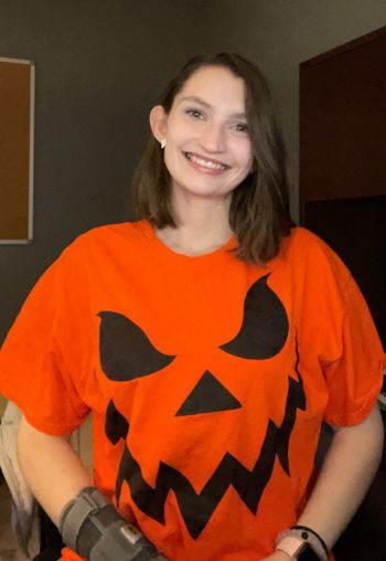 melissa wearing orange for MS